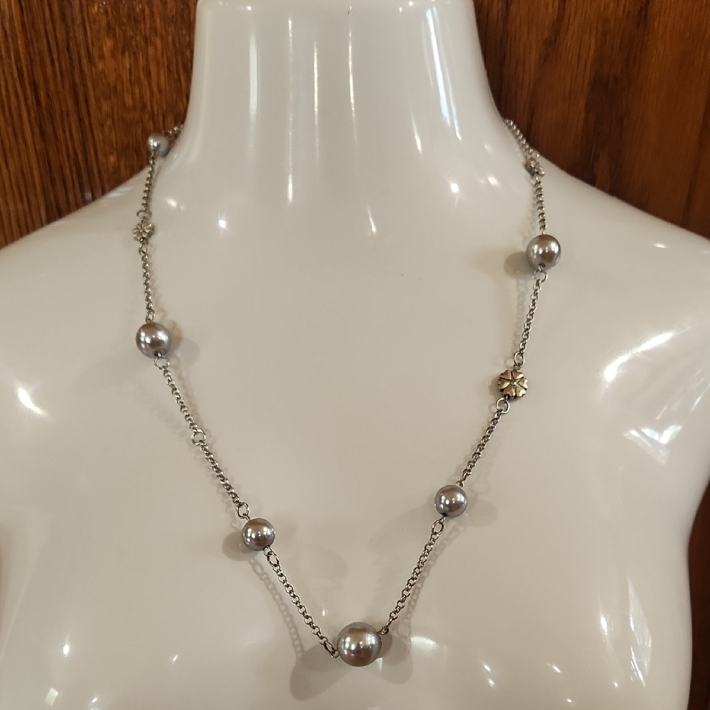 Elegant Silver Pearl Necklace
